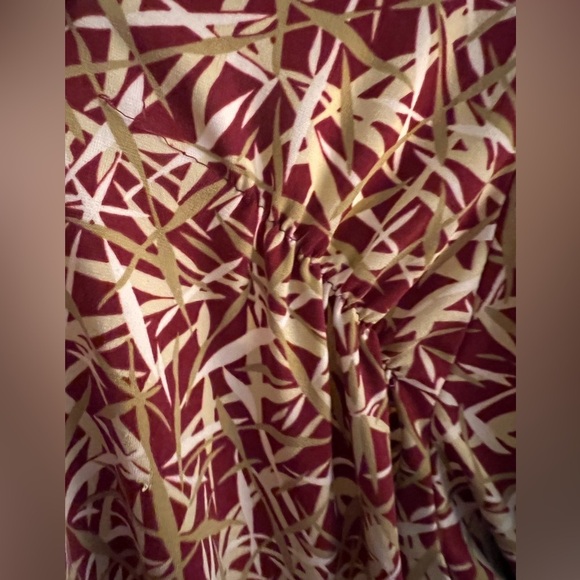 Lane Bryant Women’s Square Neck Top - SIZE LABEL MISSING - 24” PTP - Picture 5 of 7